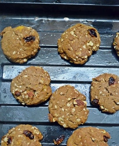 Breakfast cookies recipe- eggless and easy
