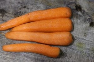 peeled carrots