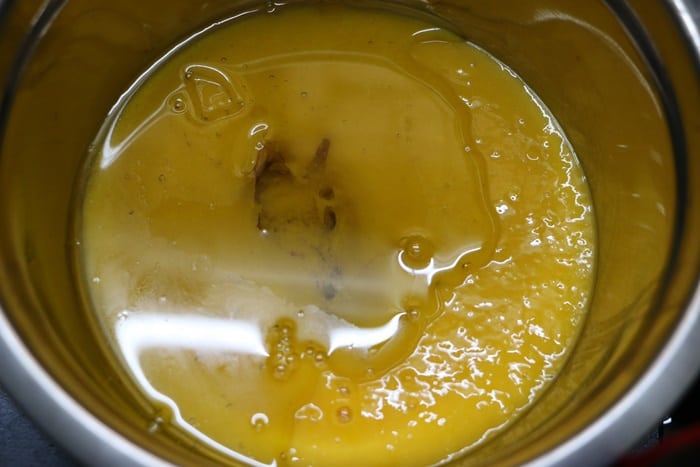 Oil added to mango puree