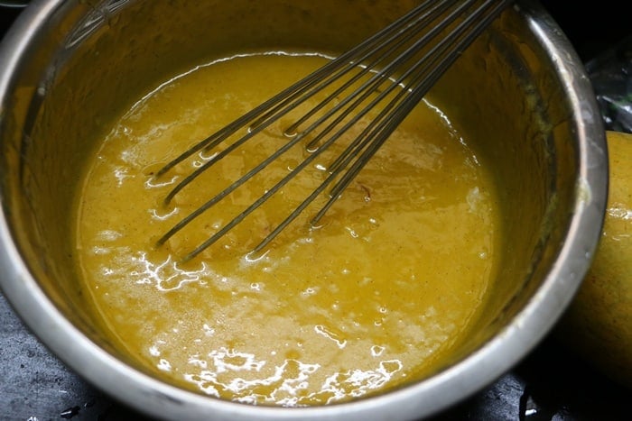 wet ingredients for mango cake