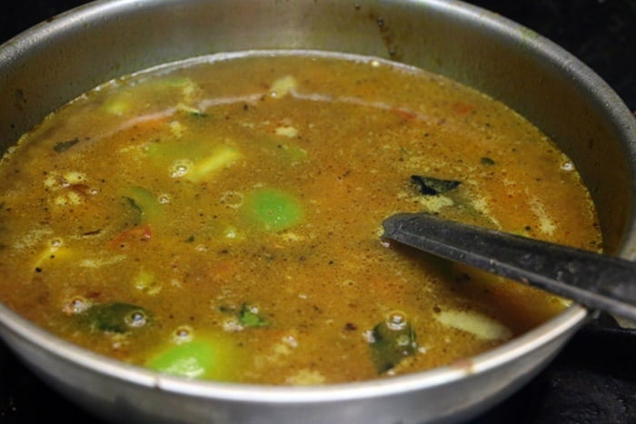 south Indian sambar making