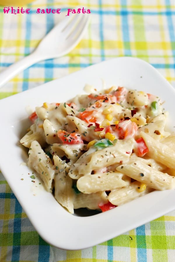 pasta in white sauce