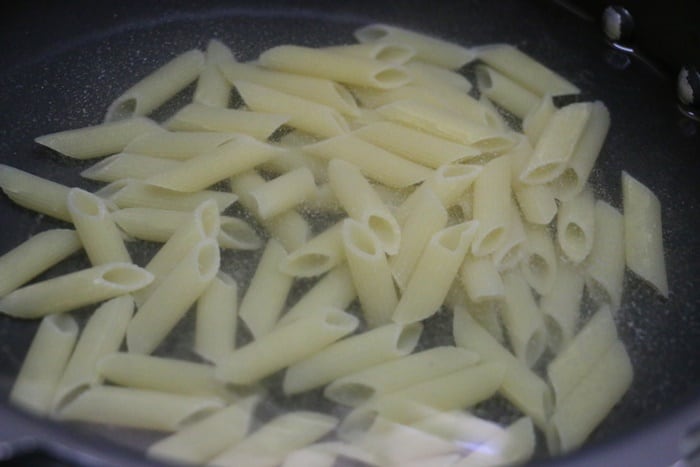 Cooking pasta 