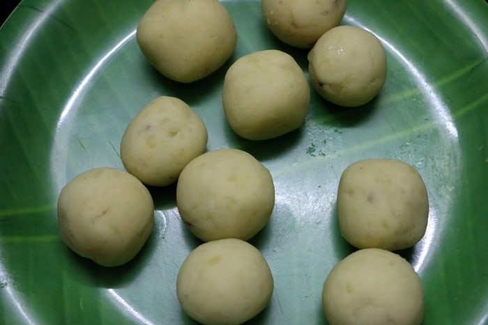 Making vegan gulab janum recipe, sweet potato gulab jamun recipe