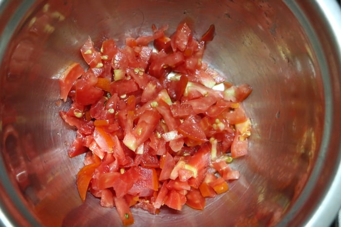 finely chopped tomatoes