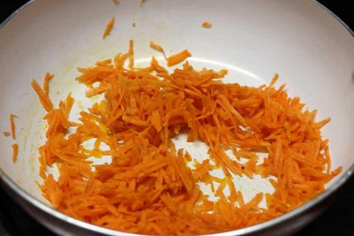 carrot kalakand step 1