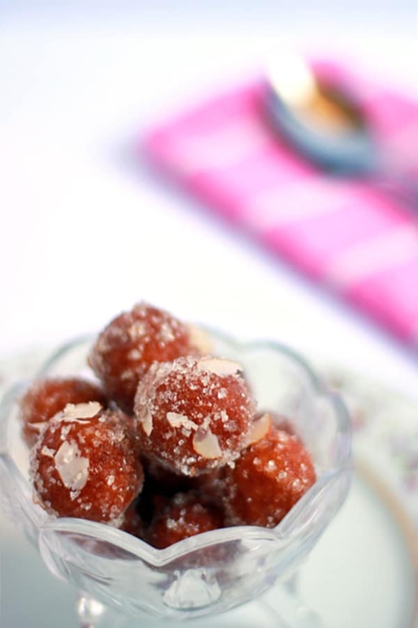 Bread gulab jamun served in a dessert bowl