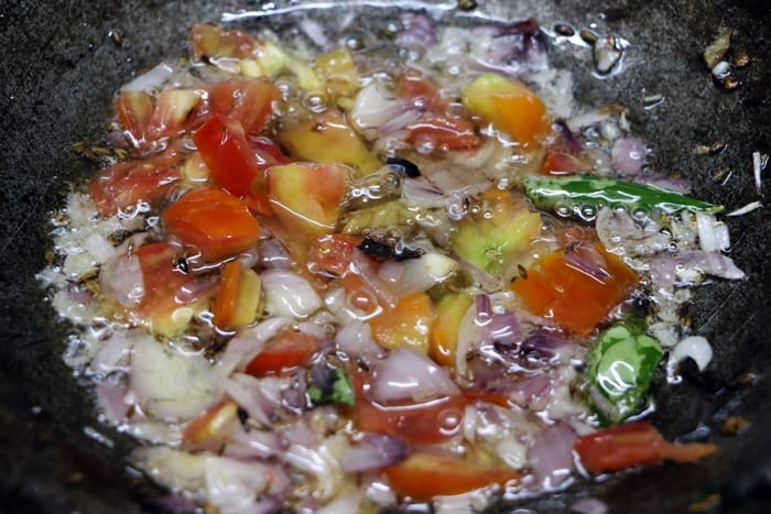 sauteing tomatoes for mix veg recipe