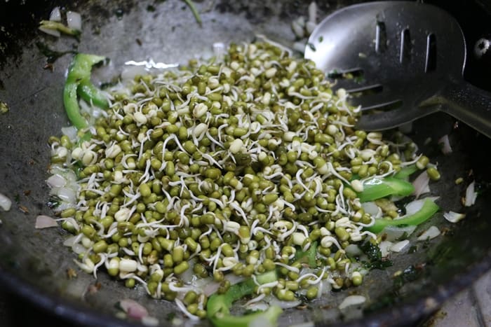 sprouted moong pulao step 7