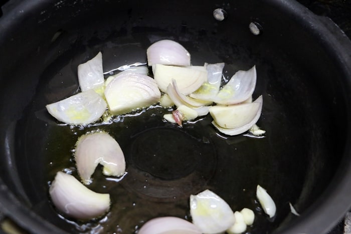 sautéing onion in olive oil
