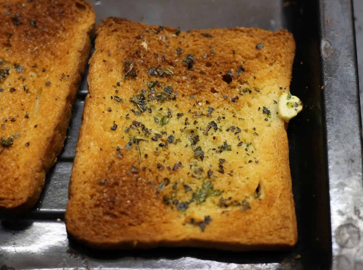 crispy garlic toast recipe