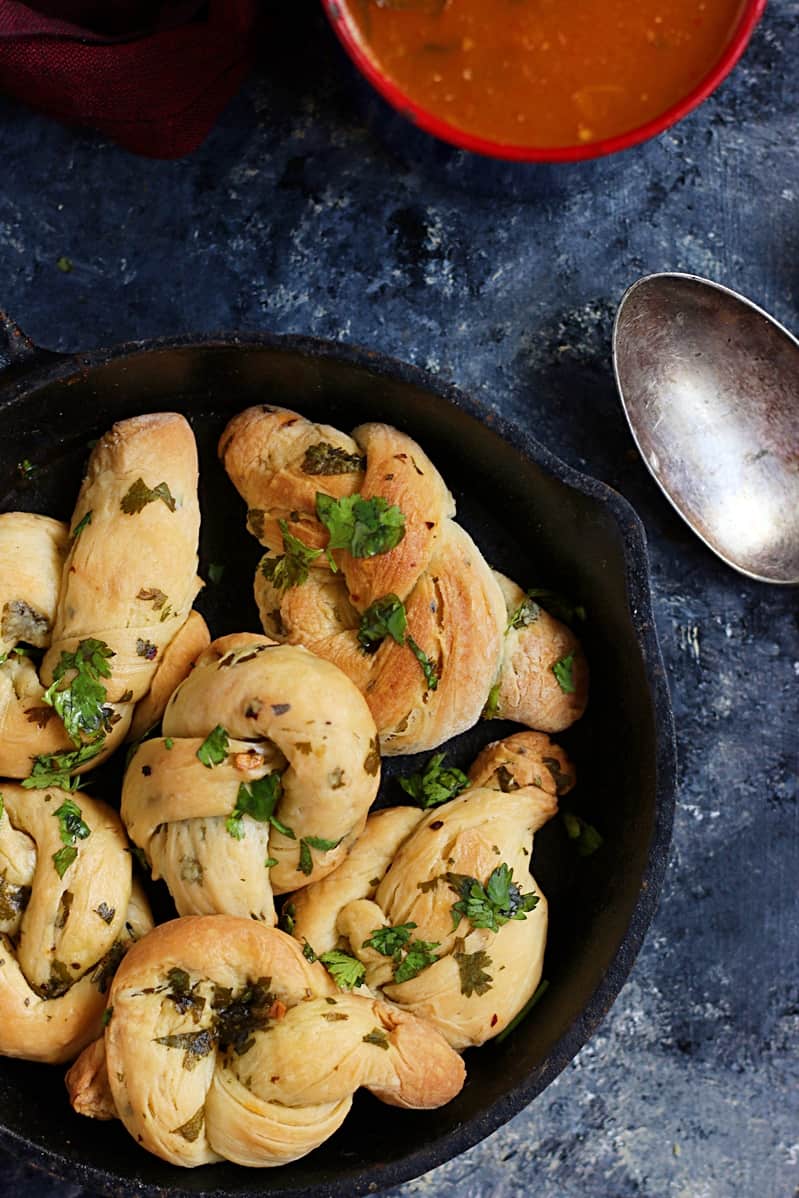 garlic knots recipe