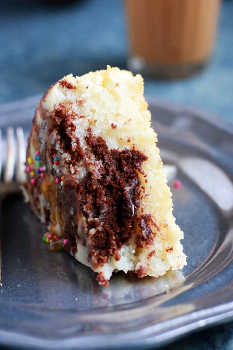 vanilla-chocolate-cake-recipe-b