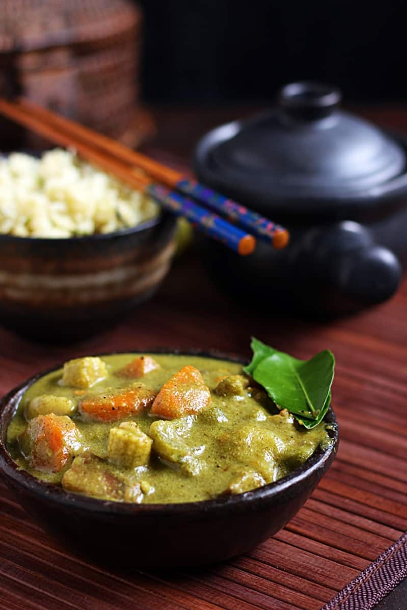 vegan green thai curry served with rice