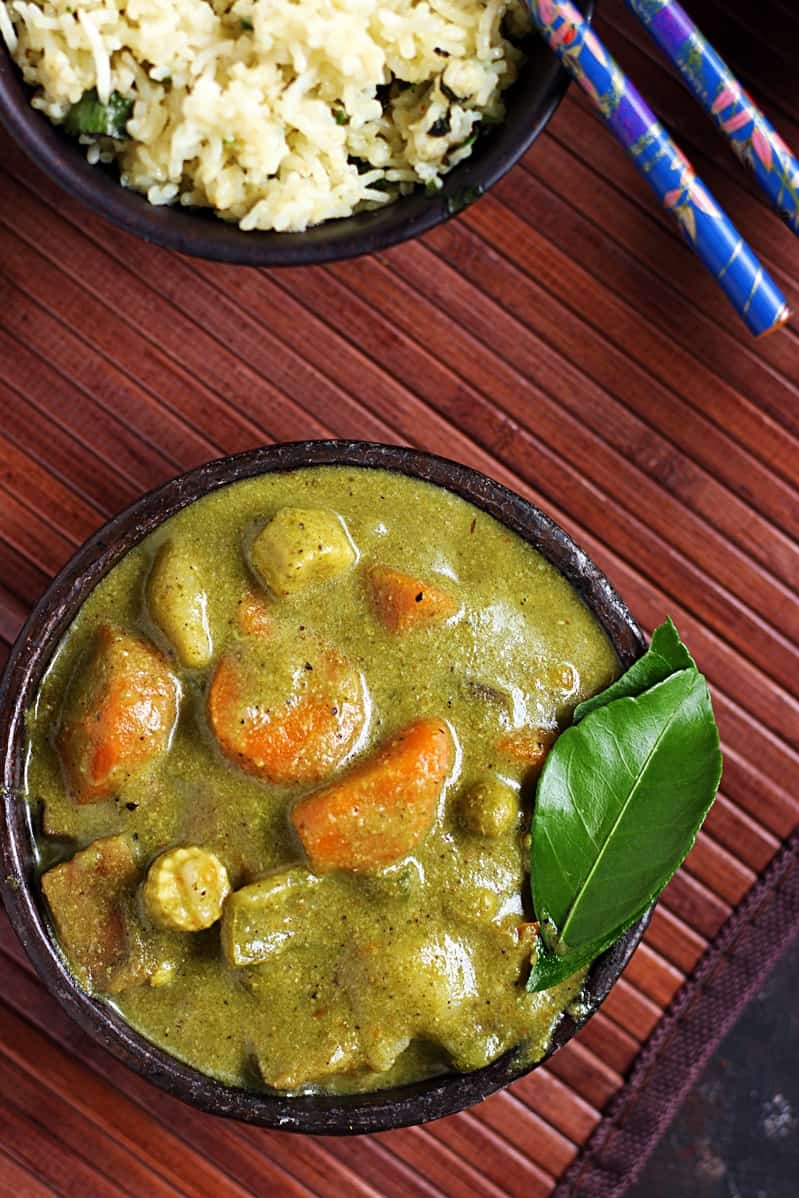 Closeup shot of vegan thai green curry served with rice