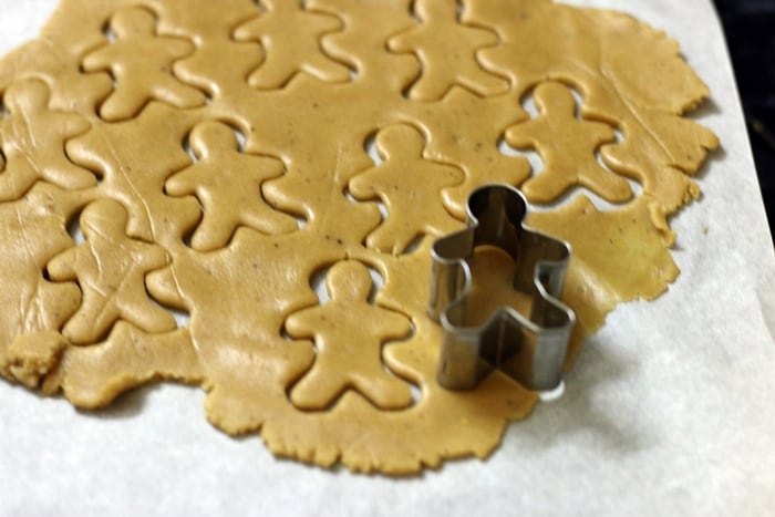 ginger-bread-men-cookies-step-4