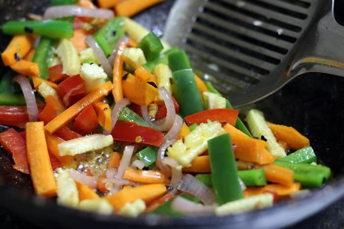 sauteing veggies for making chilli garlic noodles