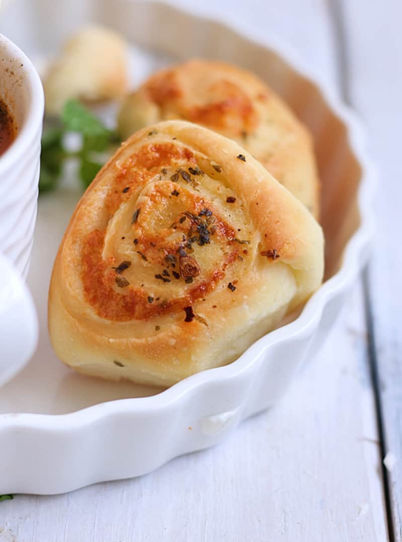 garlic rolls recipe c