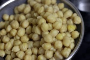 cooked chickpeas