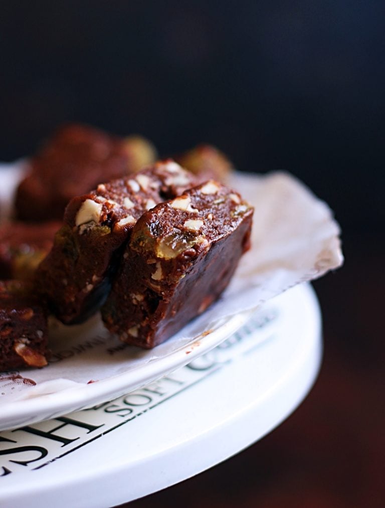 chocolate fudge recipe with fruits and nuts