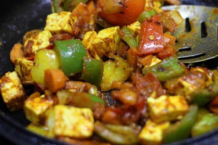 paneer curry step 3