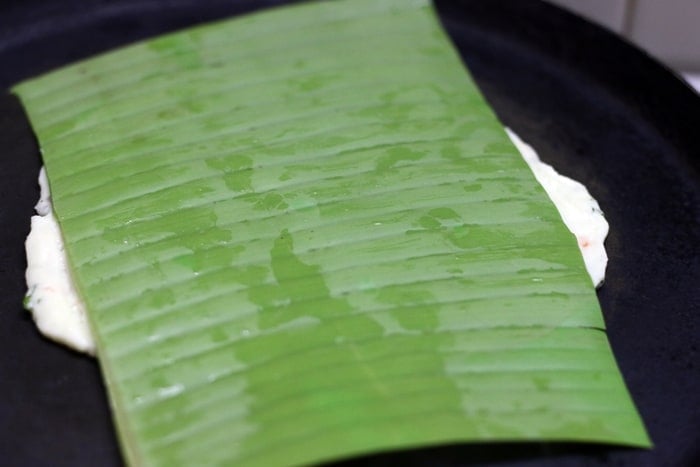 Making akki roti recipe