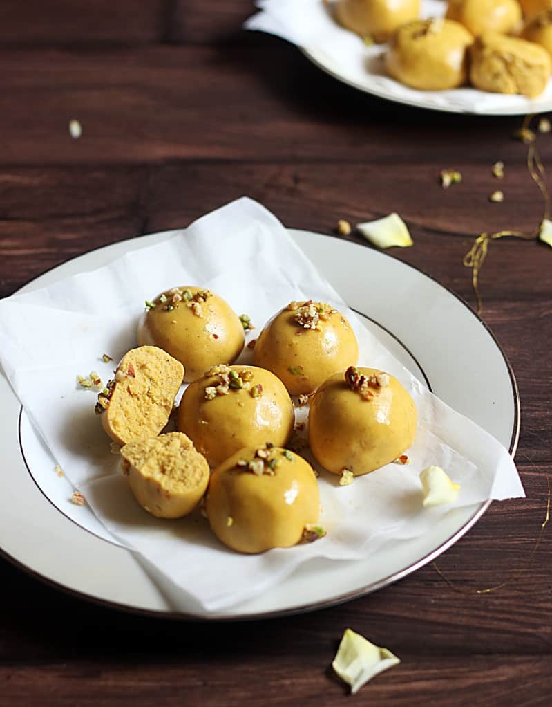 Best besan ladoo served for dessert