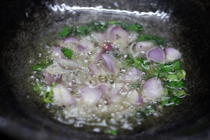 chettinad potato roast recipe step 3