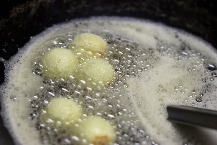 frying milk powder gulab jamuns