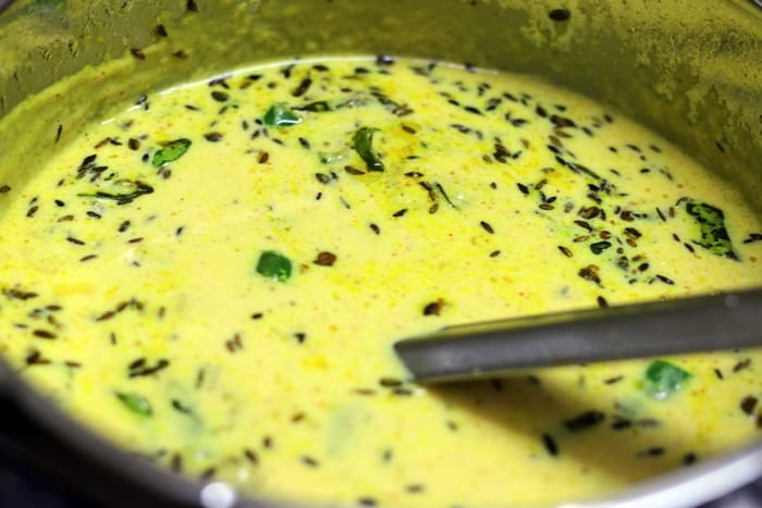 punjabi kadhi pakora recipe step6