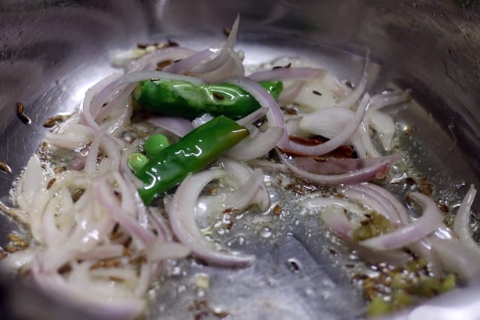 coconut milk pulao step 1