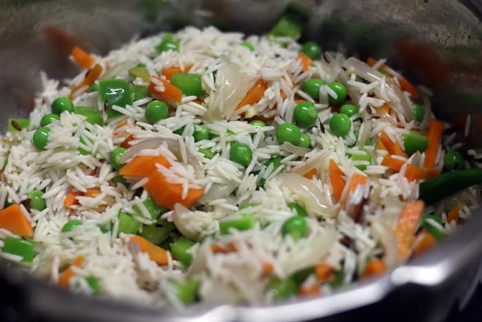 coconut milk pulao step 3