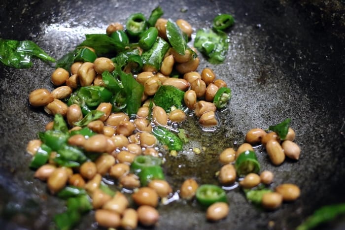 makhana chiwda recipe step 3