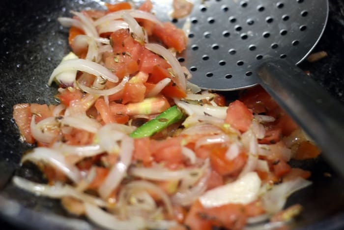 paneer wraps recipe step 2