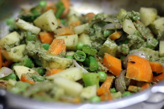 vegetable saagu recipe step 4