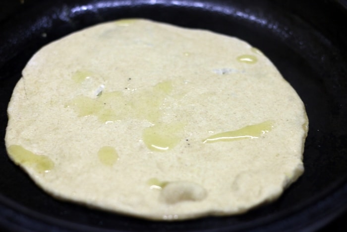 mooli paratha recipe step 4