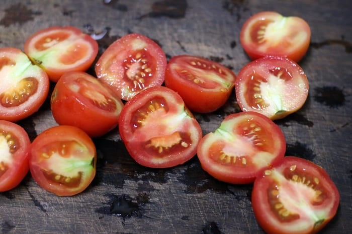 ripe tomatoes cut into half
