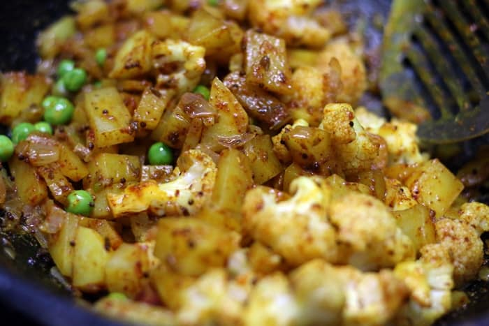 aloo gobi mutter recipe step 3