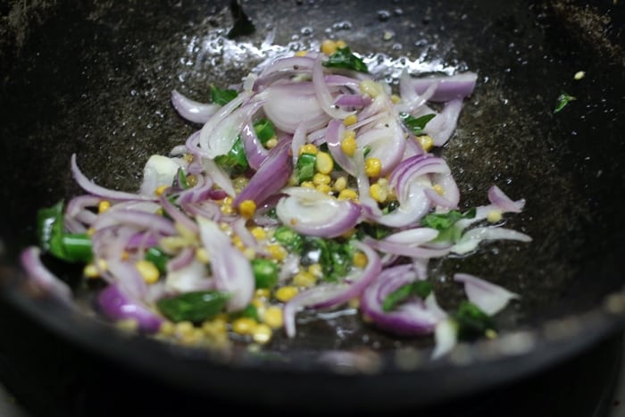 sautéing onions in oil for besan chutney