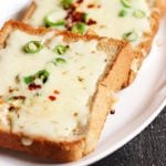 how to make cheese chilli toast