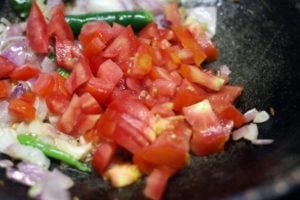 sautéing tomatoes