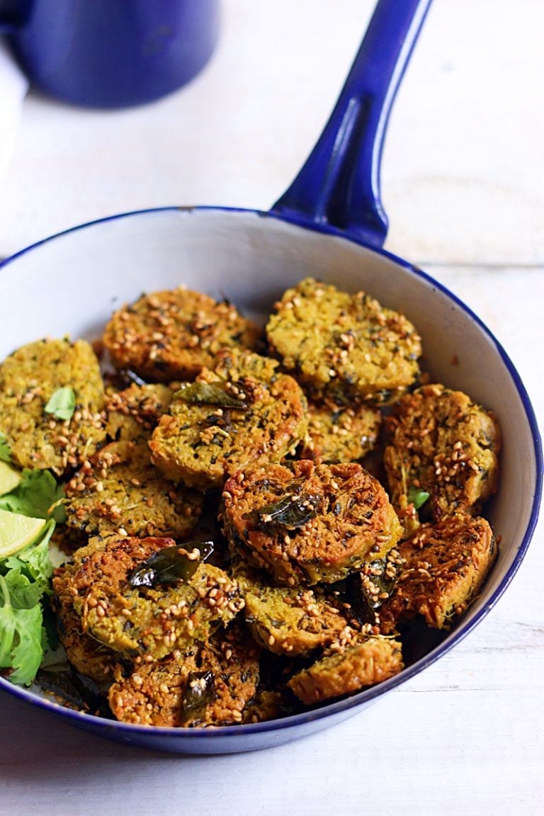 Methi muthia recipe, Gujarati steamed methi muthia recipe