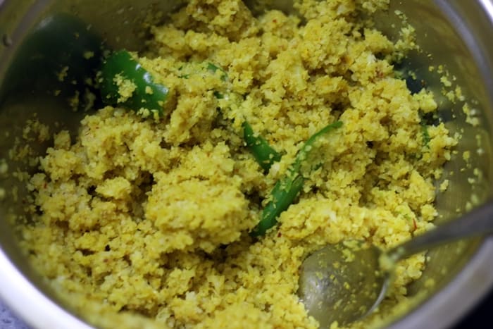 gobi paratha recipe step 4