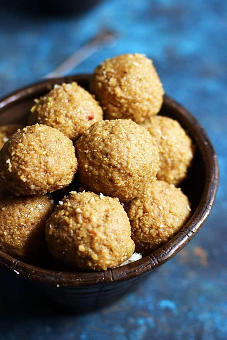 ladoo recipe with gond and wheat flour | Gone ke ladoo