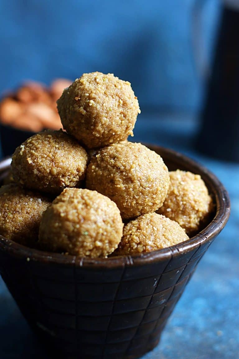 ladoo recipe with gond and wheat flour Gone ke ladoo