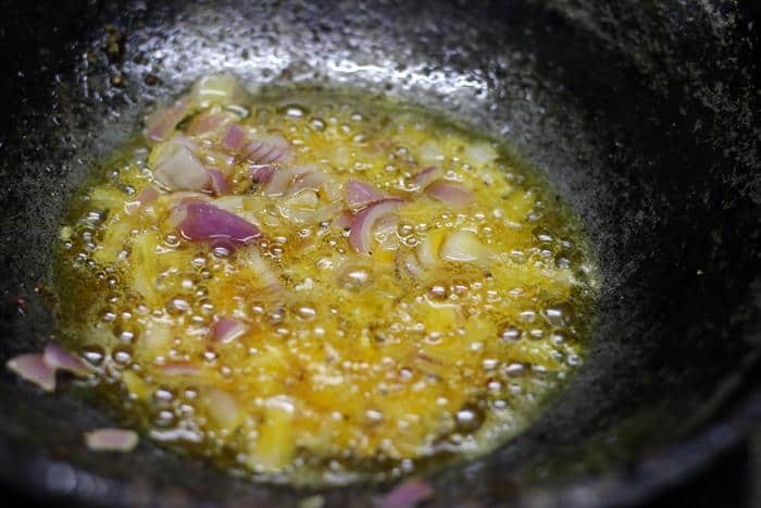 tempering for cauliflower poriyal recipe