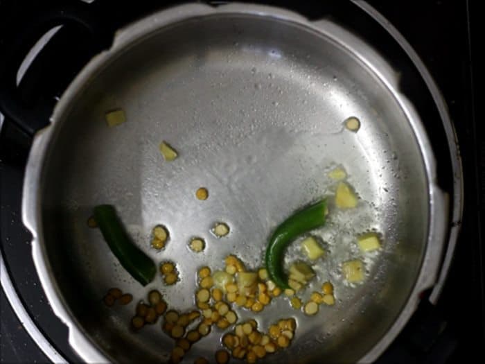 sauteing ginger for tomato ginger chutney