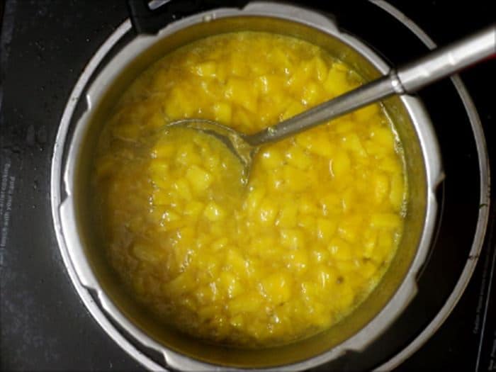 Making Mango jam recipe 