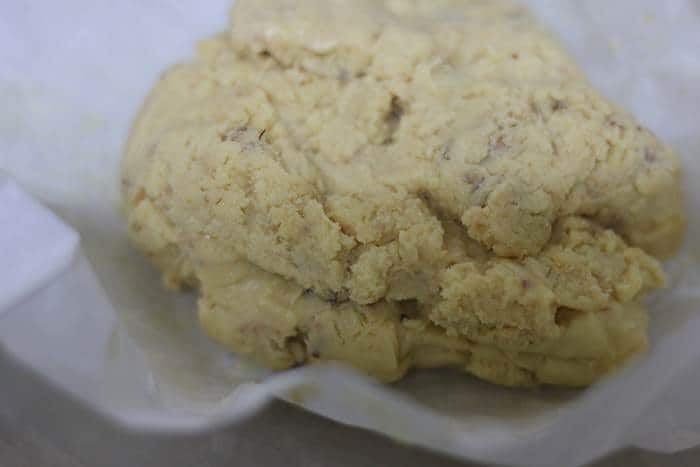 Letting the doodh peda mixture to cool a bit before shaping.