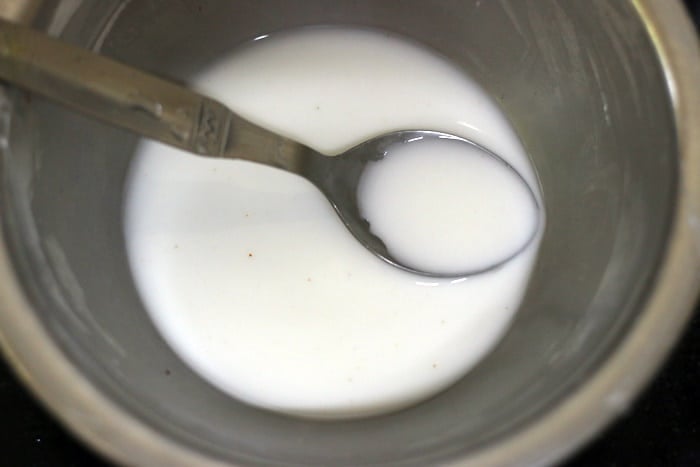 corn flour slurry- cornstarch mixed with water